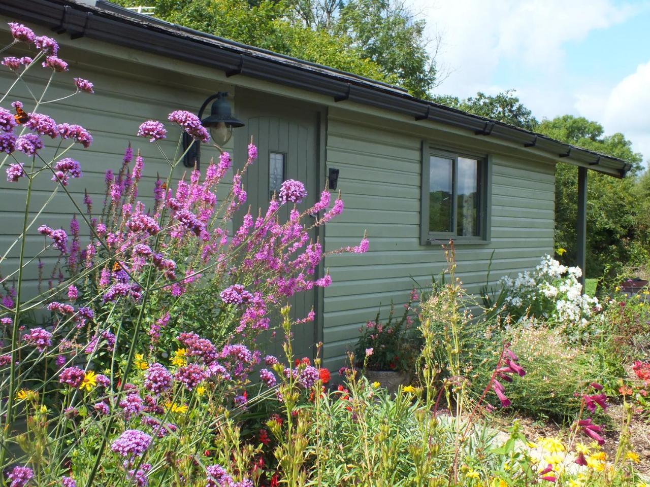 The Potting Shed And The Garden Shed Self Catering Villa Carmarthen Exterior photo